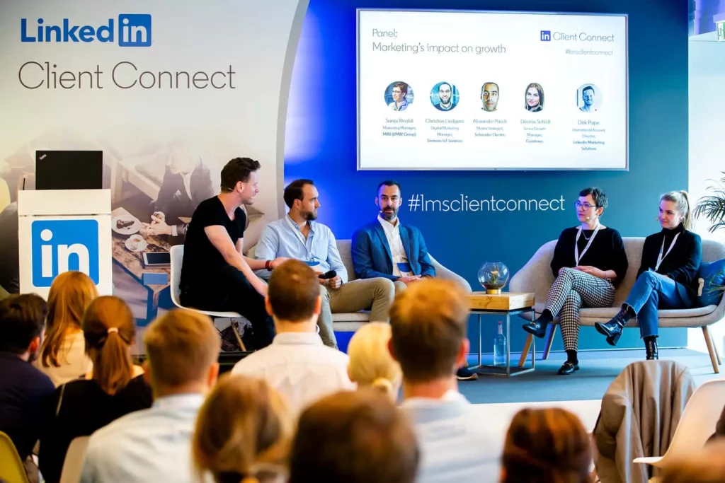 Diskussion bei LinkedIn Client Connect über Marketing und Wachstum